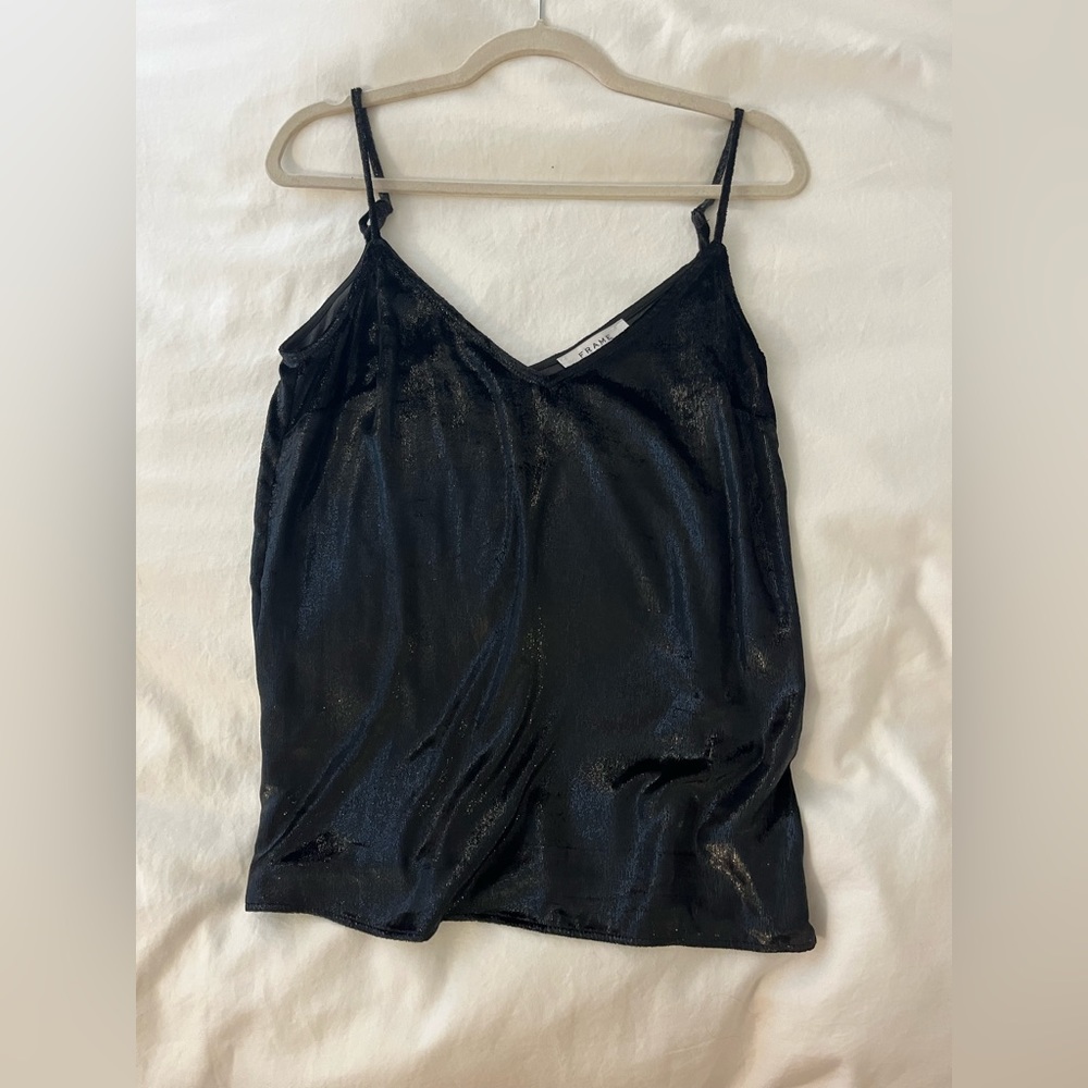 Frame Black Shiny Top